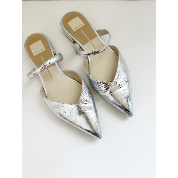 Dolce Vita Pointed Toe Mule Silver Distressed Leather 8M Flat - Picture 2 of 7
